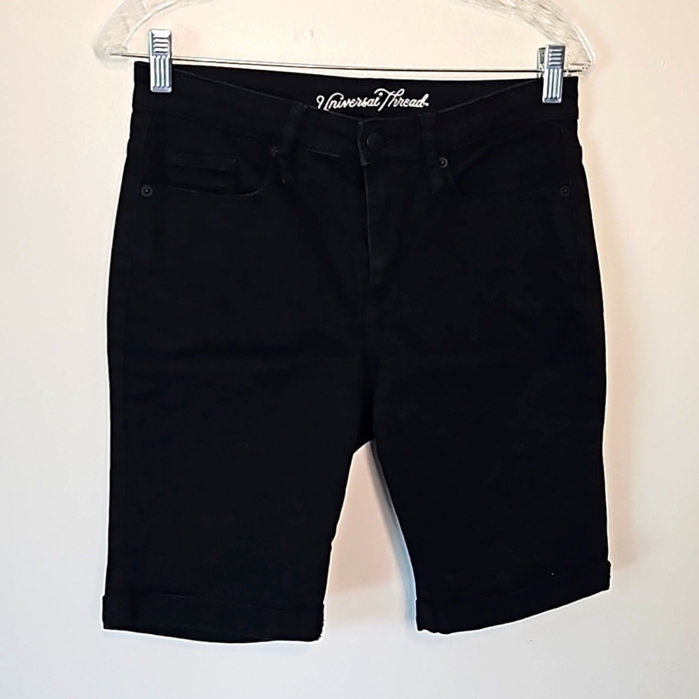 Universal Thread Black Jean Shorts